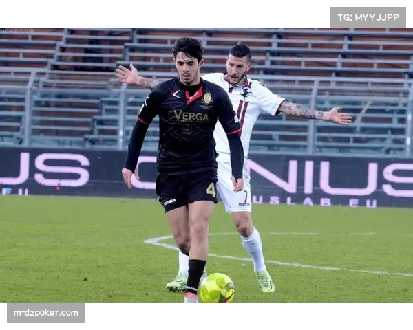 维罗纳主帅赛前发布会称，已针对对手定位球强点进行专项部署